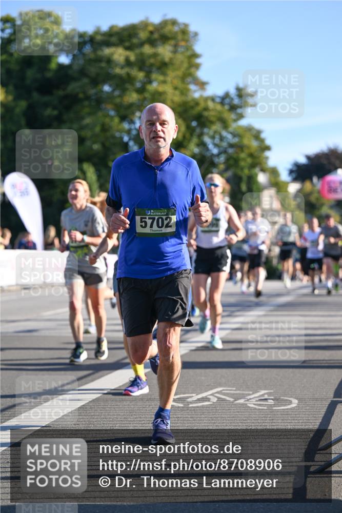 07.09.2025 - BARMER Alsterlauf Dr. Thomas Lammeyer http://msf.ph/oto/8708906 07.09.2025 09:32:06 Laufen 36, 5702 meine-sportfotos.de