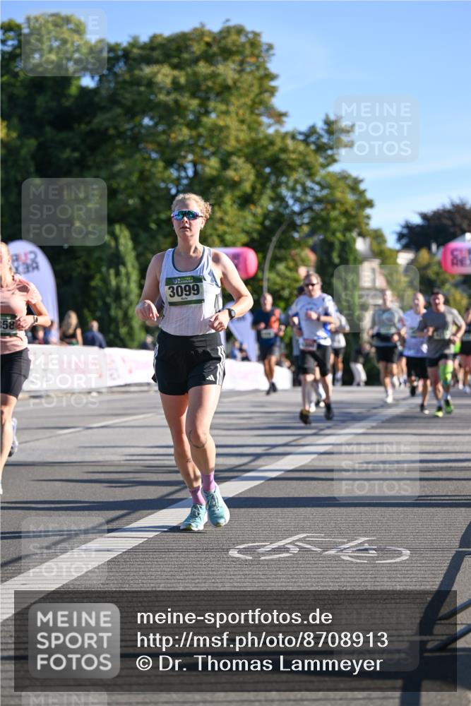 07.09.2025 - BARMER Alsterlauf Dr. Thomas Lammeyer http://msf.ph/oto/8708913 07.09.2025 09:32:07 Laufen 358, 3099 meine-sportfotos.de