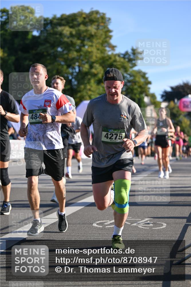 07.09.2025 - BARMER Alsterlauf Dr. Thomas Lammeyer http://msf.ph/oto/8708947 07.09.2025 09:32:13 Laufen 484, 36, 4275 meine-sportfotos.de