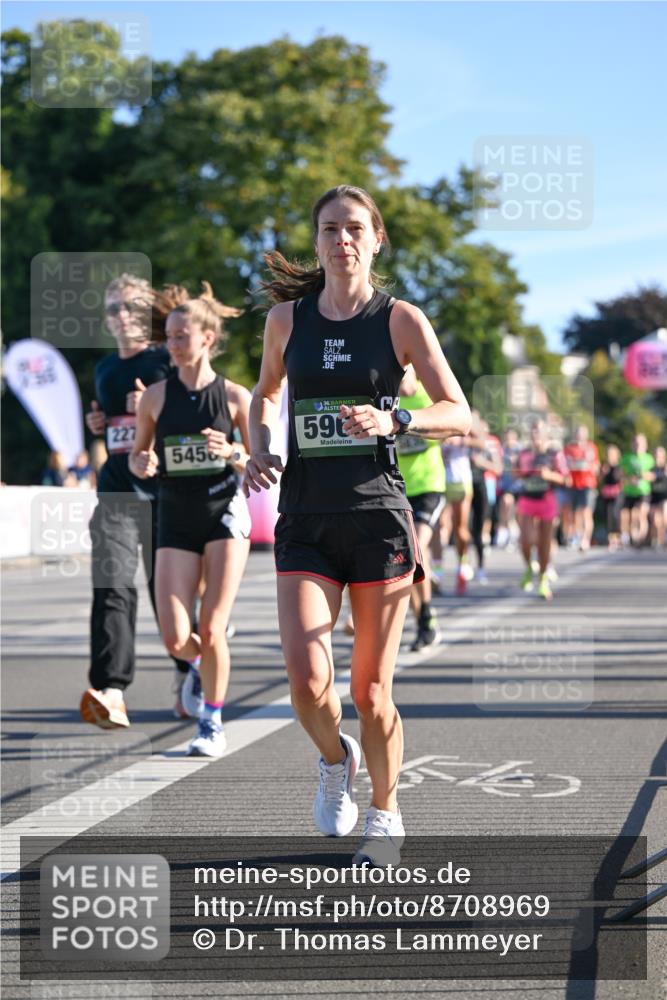 07.09.2025 - BARMER Alsterlauf Dr. Thomas Lammeyer http://msf.ph/oto/8708969 07.09.2025 09:32:16 Laufen 227, 5456, 36, 59 meine-sportfotos.de