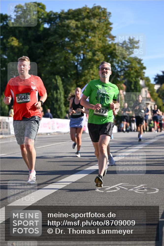 07.09.2025 - BARMER Alsterlauf Dr. Thomas Lammeyer http://msf.ph/oto/8709009 07.09.2025 09:32:24 Laufen 5648, 8477 meine-sportfotos.de