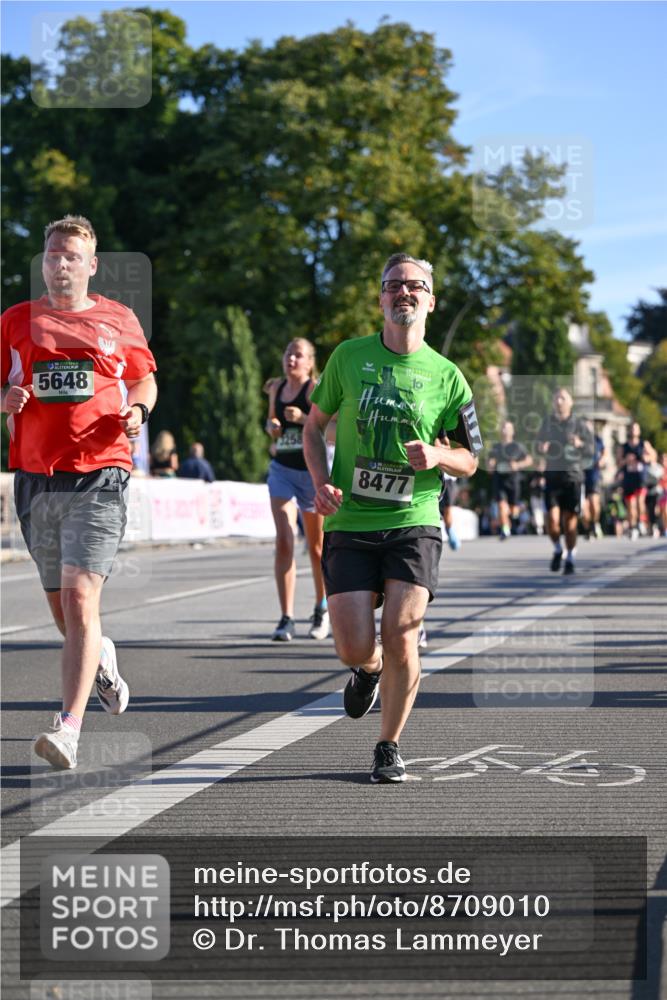 07.09.2025 - BARMER Alsterlauf Dr. Thomas Lammeyer http://msf.ph/oto/8709010 07.09.2025 09:32:24 Laufen 5648, 8477 meine-sportfotos.de