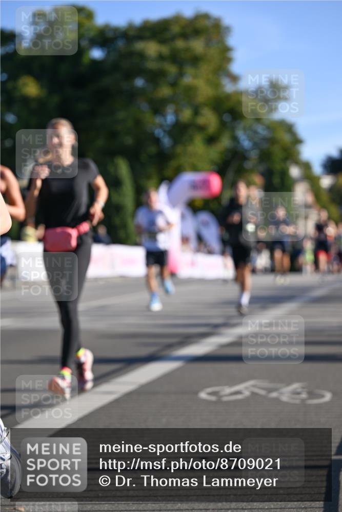 07.09.2025 - BARMER Alsterlauf Dr. Thomas Lammeyer http://msf.ph/oto/8709021 07.09.2025 09:32:26 Laufen  meine-sportfotos.de