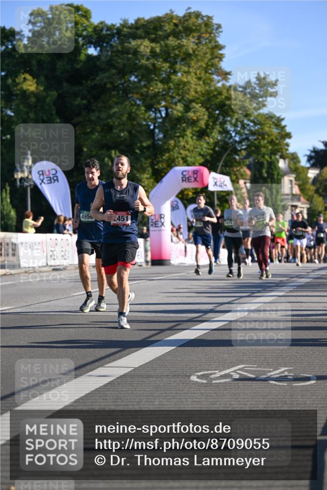 07.09.2025 - BARMER Alsterlauf Dr. Thomas Lammeyer http://msf.ph/oto/8709055 07.09.2025 09:32:31 Laufen 4956, 451 meine-sportfotos.de