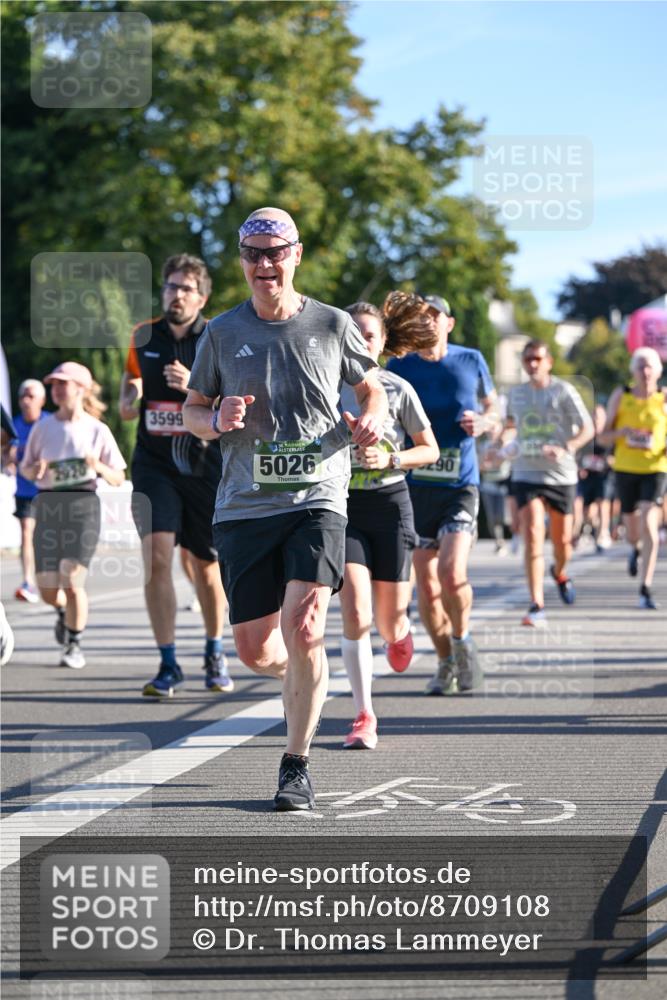 07.09.2025 - BARMER Alsterlauf Dr. Thomas Lammeyer http://msf.ph/oto/8709108 07.09.2025 09:32:44 Laufen 3599, 36, 5026 meine-sportfotos.de