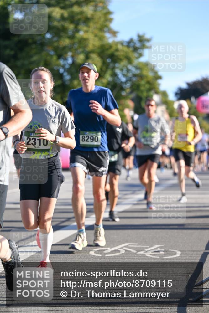07.09.2025 - BARMER Alsterlauf Dr. Thomas Lammeyer http://msf.ph/oto/8709115 07.09.2025 09:32:45 Laufen 2310, 8290 meine-sportfotos.de