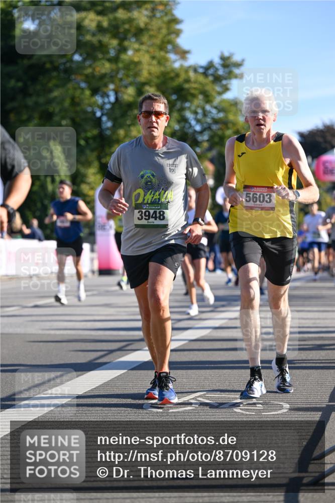 07.09.2025 - BARMER Alsterlauf Dr. Thomas Lammeyer http://msf.ph/oto/8709128 07.09.2025 09:32:47 Laufen 136, 3948, 10, 136, 5603 meine-sportfotos.de