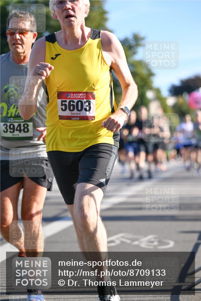 07.09.2025 - BARMER Alsterlauf Dr. Thomas Lammeyer http://msf.ph/oto/8709133 07.09.2025 09:32:48 Laufen 3948, 36, 5603 meine-sportfotos.de