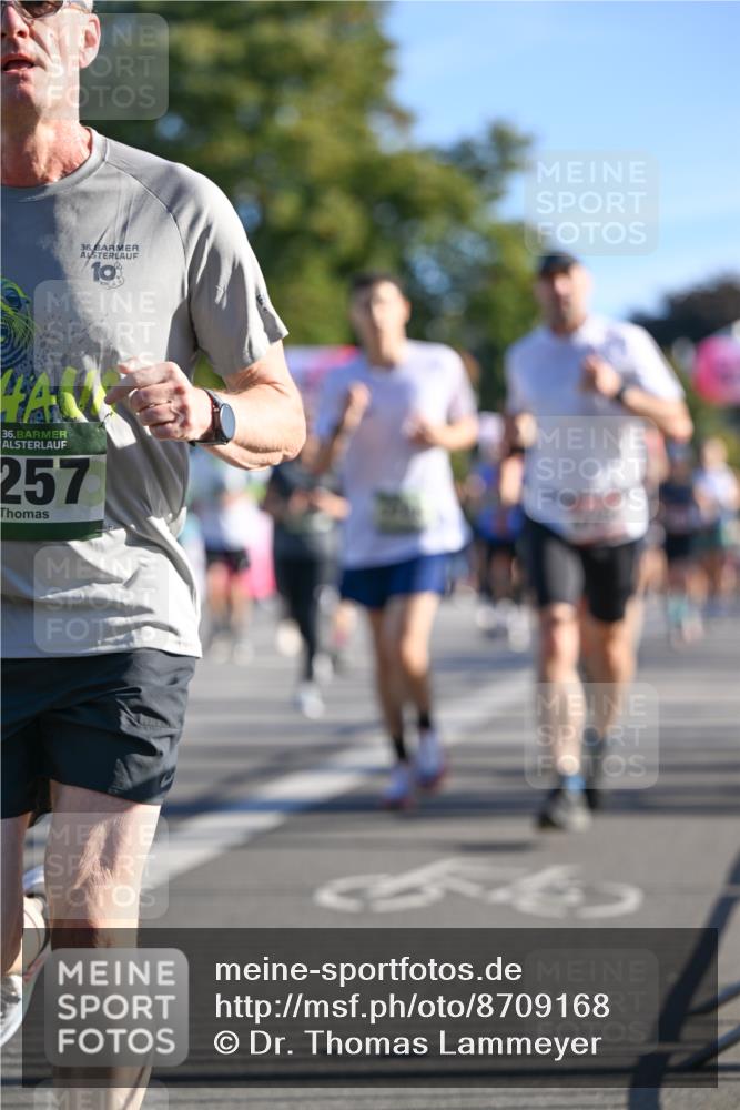 07.09.2025 - BARMER Alsterlauf Dr. Thomas Lammeyer http://msf.ph/oto/8709168 07.09.2025 09:32:54 Laufen 36, 10, 36, 257 meine-sportfotos.de