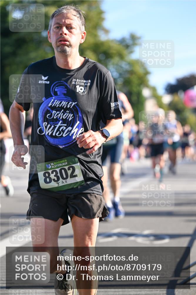 07.09.2025 - BARMER Alsterlauf Dr. Thomas Lammeyer http://msf.ph/oto/8709179 07.09.2025 09:32:56 Laufen 29, 10, 36, 8302 meine-sportfotos.de
