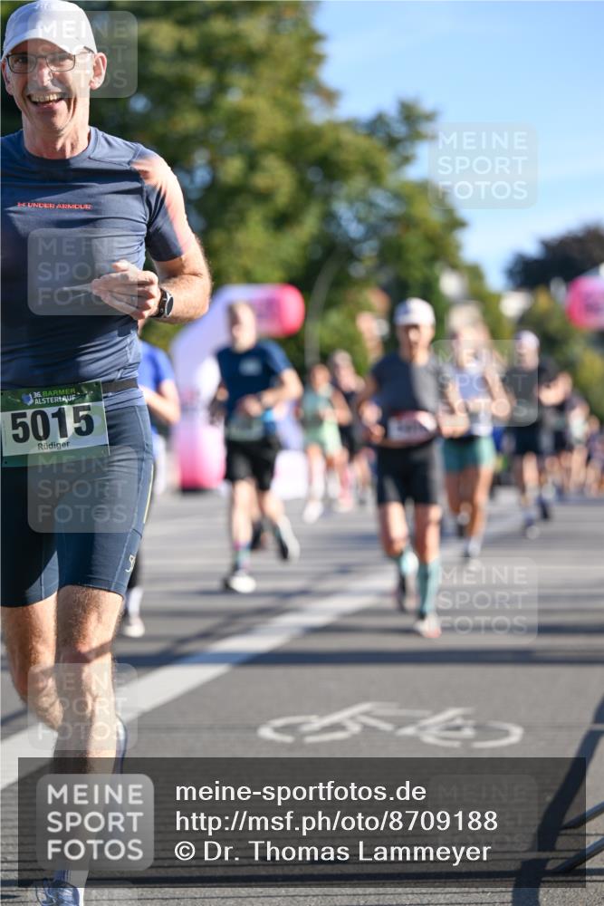 07.09.2025 - BARMER Alsterlauf Dr. Thomas Lammeyer http://msf.ph/oto/8709188 07.09.2025 09:32:58 Laufen 36, 5015, 454 meine-sportfotos.de