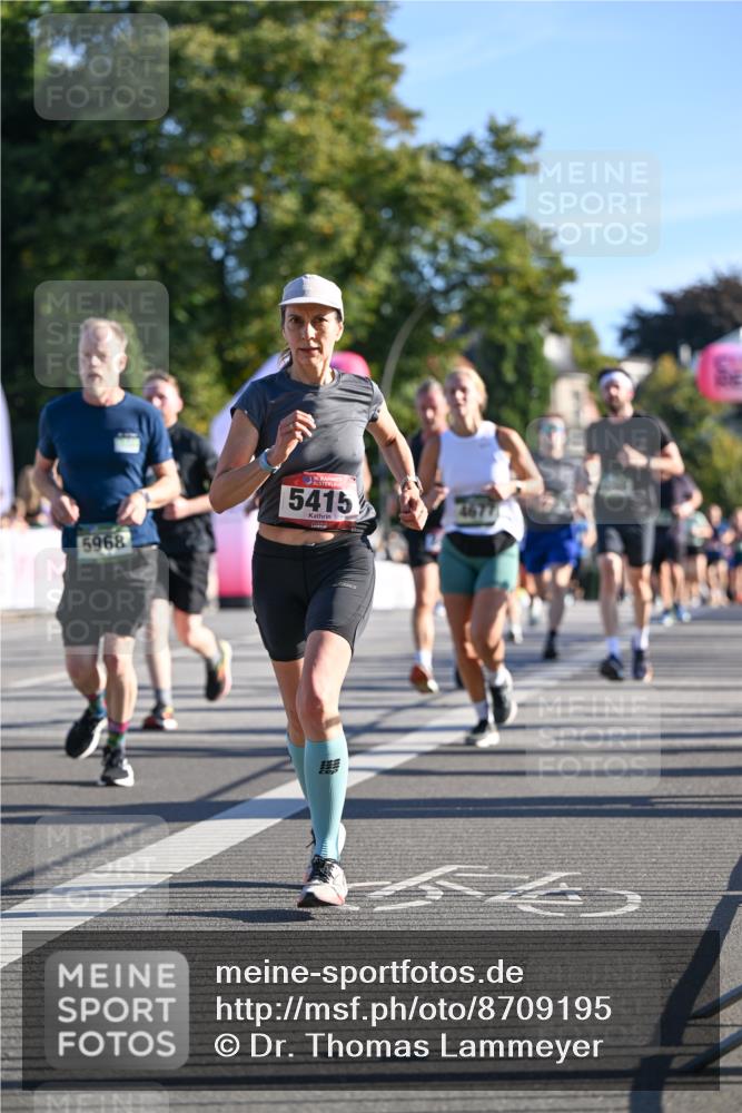 07.09.2025 - BARMER Alsterlauf Dr. Thomas Lammeyer http://msf.ph/oto/8709195 07.09.2025 09:32:59 Laufen 5968, 5415 meine-sportfotos.de