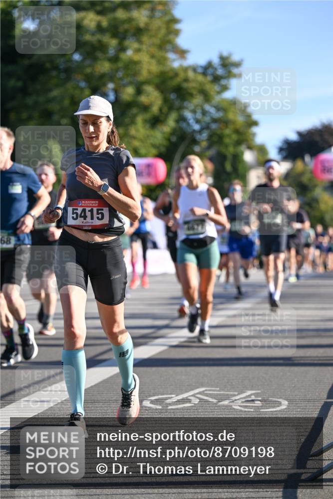 07.09.2025 - BARMER Alsterlauf Dr. Thomas Lammeyer http://msf.ph/oto/8709198 07.09.2025 09:32:59 Laufen 68, 36, 5415 meine-sportfotos.de