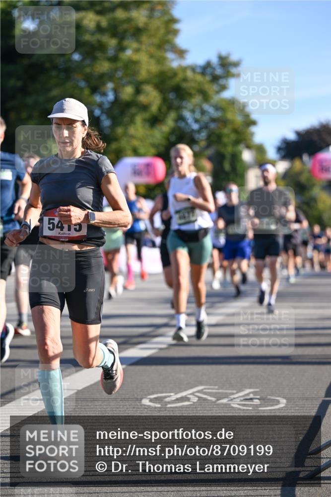 07.09.2025 - BARMER Alsterlauf Dr. Thomas Lammeyer http://msf.ph/oto/8709199 07.09.2025 09:32:59 Laufen 5415 meine-sportfotos.de