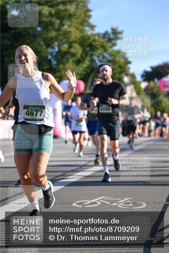 07.09.2025 - BARMER Alsterlauf Dr. Thomas Lammeyer http://msf.ph/oto/8709209 07.09.2025 09:33:01 Laufen 36, 4677, 8268, 54 meine-sportfotos.de