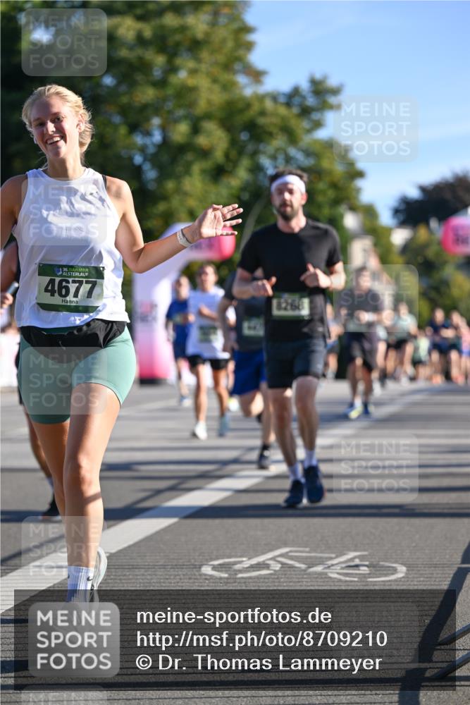 07.09.2025 - BARMER Alsterlauf Dr. Thomas Lammeyer http://msf.ph/oto/8709210 07.09.2025 09:33:01 Laufen 36, 4677, 8268, 564 meine-sportfotos.de