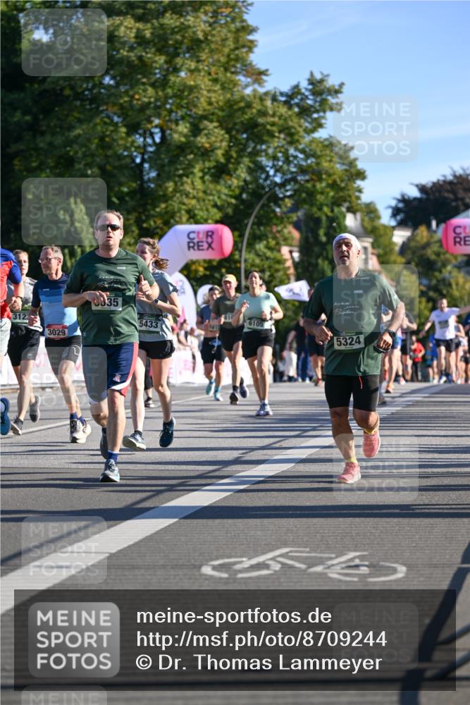 07.09.2025 - BARMER Alsterlauf Dr. Thomas Lammeyer http://msf.ph/oto/8709244 07.09.2025 09:33:06 Laufen 312, 3029, 0035, 6105, 5433, 5324 meine-sportfotos.de