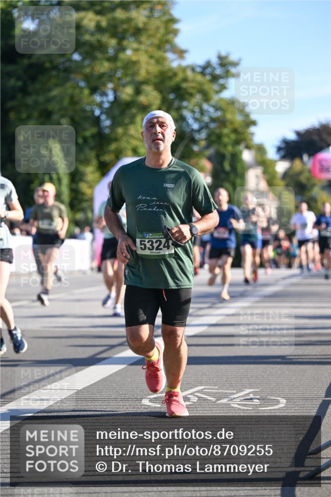 07.09.2025 - BARMER Alsterlauf Dr. Thomas Lammeyer http://msf.ph/oto/8709255 07.09.2025 09:33:08 Laufen 36, 5324 meine-sportfotos.de