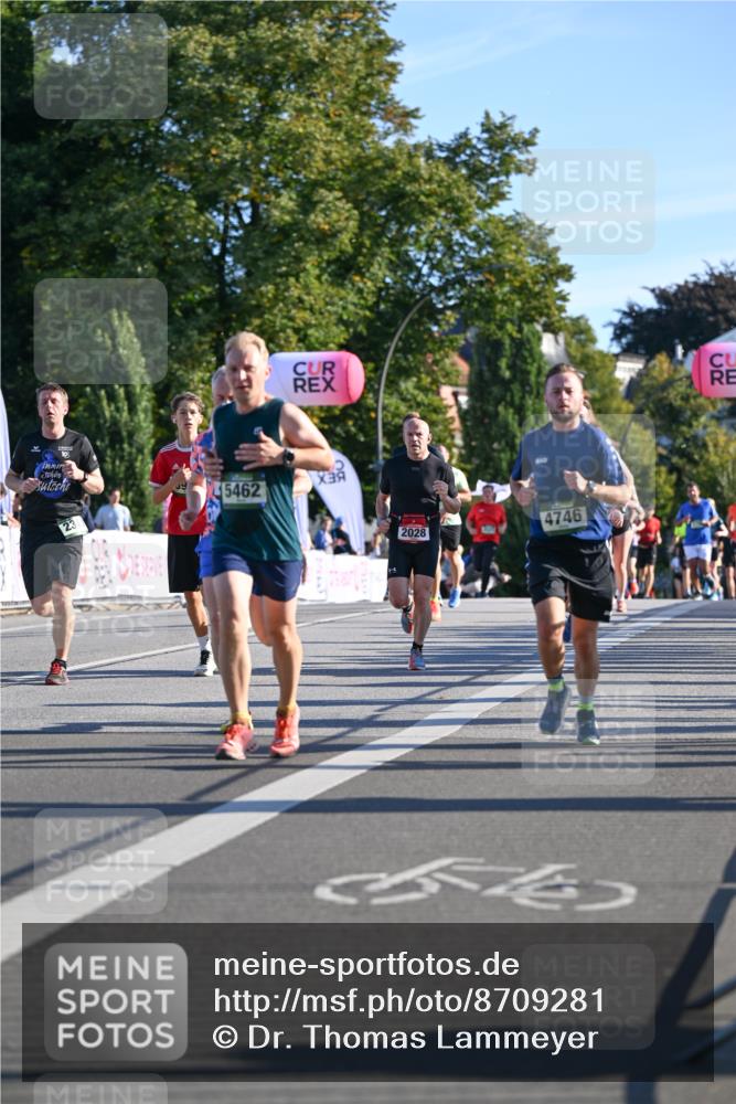 07.09.2025 - BARMER Alsterlauf Dr. Thomas Lammeyer http://msf.ph/oto/8709281 07.09.2025 09:33:12 Laufen 23, 5462, 4746, 2028, 554 meine-sportfotos.de