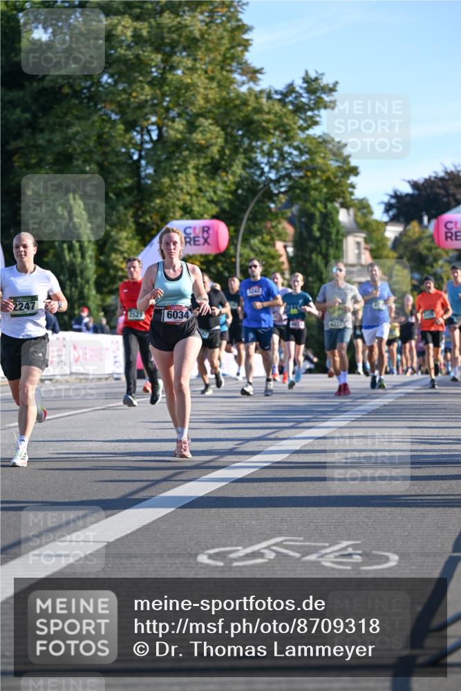 07.09.2025 - BARMER Alsterlauf Dr. Thomas Lammeyer http://msf.ph/oto/8709318 07.09.2025 09:33:18 Laufen 2247, 2521, 6034, 3242 meine-sportfotos.de