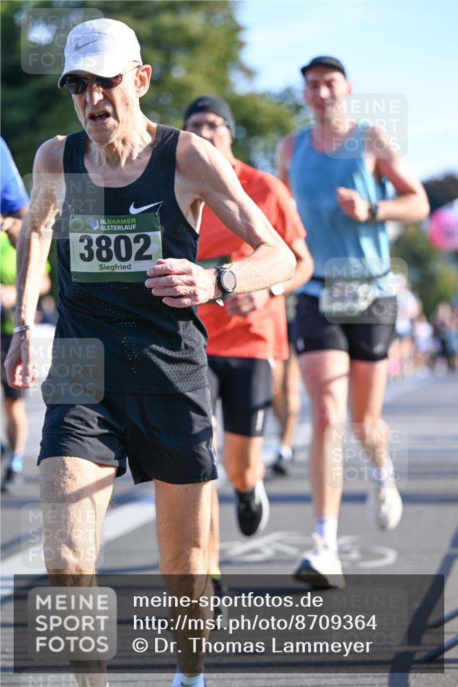 07.09.2025 - BARMER Alsterlauf Dr. Thomas Lammeyer http://msf.ph/oto/8709364 07.09.2025 09:33:26 Laufen 36, 3802 meine-sportfotos.de