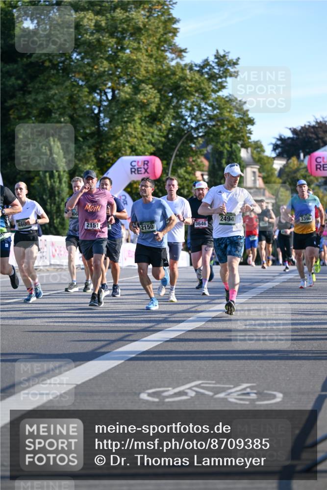 07.09.2025 - BARMER Alsterlauf Dr. Thomas Lammeyer http://msf.ph/oto/8709385 07.09.2025 09:33:30 Laufen 06, 460, 2151, 2150, 3646, 2494, 3396 meine-sportfotos.de