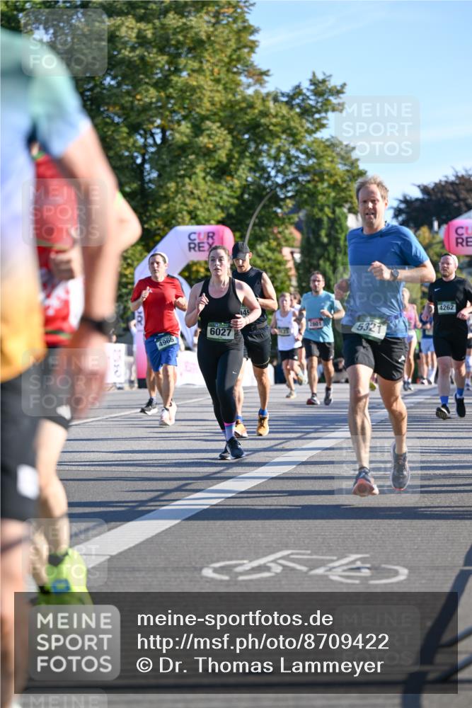 07.09.2025 - BARMER Alsterlauf Dr. Thomas Lammeyer http://msf.ph/oto/8709422 07.09.2025 09:33:36 Laufen 4965, 6027, 149, 2801, 5321, 4262 meine-sportfotos.de