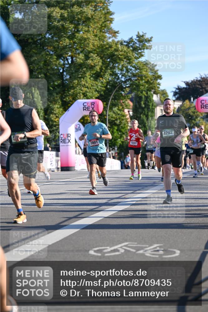 07.09.2025 - BARMER Alsterlauf Dr. Thomas Lammeyer http://msf.ph/oto/8709435 07.09.2025 09:33:39 Laufen 2801, 4031, 4262 meine-sportfotos.de