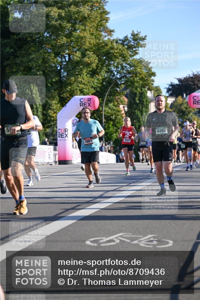 07.09.2025 - BARMER Alsterlauf Dr. Thomas Lammeyer http://msf.ph/oto/8709436 07.09.2025 09:33:39 Laufen 59, 16, 2801, 4031, 4262, 697 meine-sportfotos.de