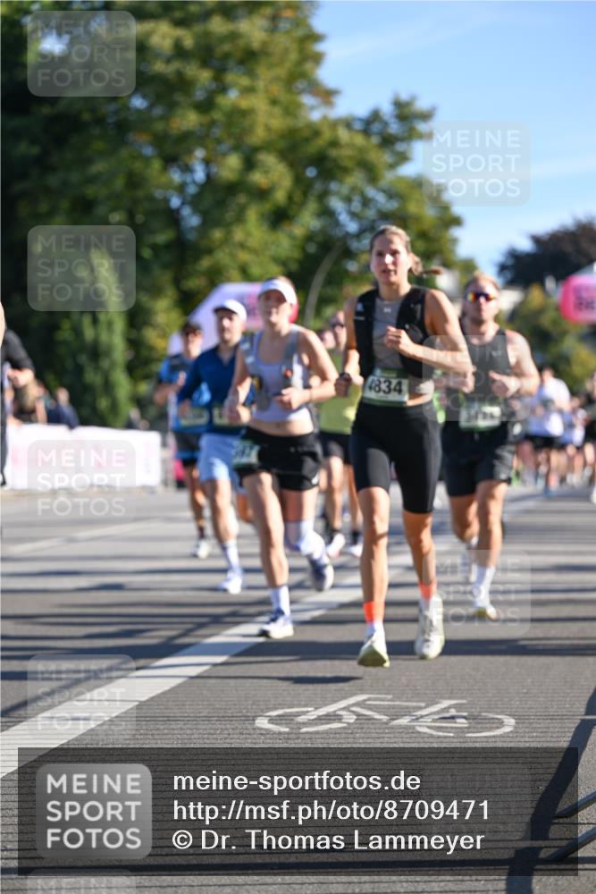 07.09.2025 - BARMER Alsterlauf Dr. Thomas Lammeyer http://msf.ph/oto/8709471 07.09.2025 09:33:44 Laufen 4834 meine-sportfotos.de