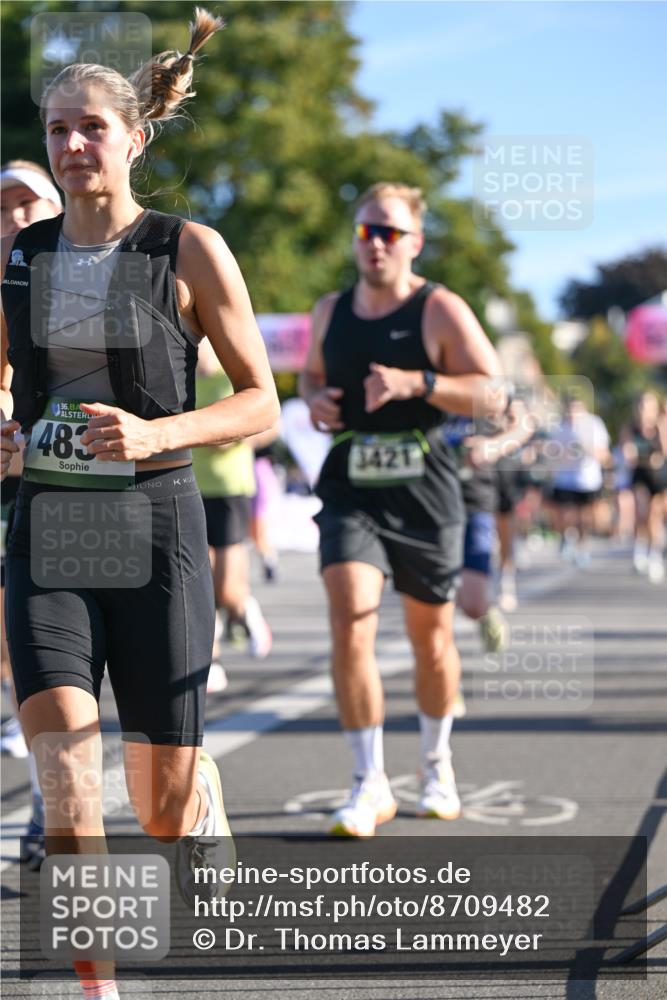 07.09.2025 - BARMER Alsterlauf Dr. Thomas Lammeyer http://msf.ph/oto/8709482 07.09.2025 09:33:46 Laufen 136, 483, 3421 meine-sportfotos.de