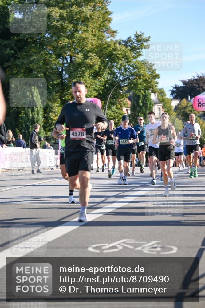 07.09.2025 - BARMER Alsterlauf Dr. Thomas Lammeyer http://msf.ph/oto/8709490 07.09.2025 09:33:48 Laufen 50, 4578, 333, 5459, 4327, 3 meine-sportfotos.de