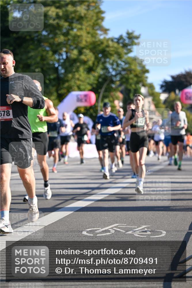 07.09.2025 - BARMER Alsterlauf Dr. Thomas Lammeyer http://msf.ph/oto/8709491 07.09.2025 09:33:49 Laufen 578, 4633 meine-sportfotos.de