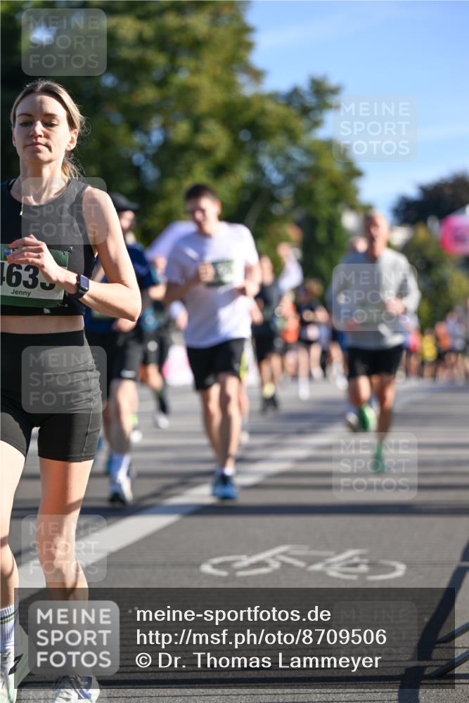 07.09.2025 - BARMER Alsterlauf Dr. Thomas Lammeyer http://msf.ph/oto/8709506 07.09.2025 09:33:51 Laufen 163 meine-sportfotos.de