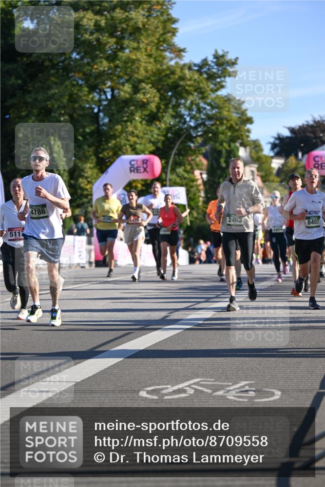 07.09.2025 - BARMER Alsterlauf Dr. Thomas Lammeyer http://msf.ph/oto/8709558 07.09.2025 09:34:01 Laufen 511, 4786, 2463, 8407 meine-sportfotos.de
