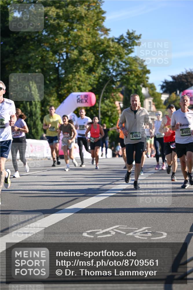 07.09.2025 - BARMER Alsterlauf Dr. Thomas Lammeyer http://msf.ph/oto/8709561 07.09.2025 09:34:01 Laufen 4700, 2463, 8407 meine-sportfotos.de
