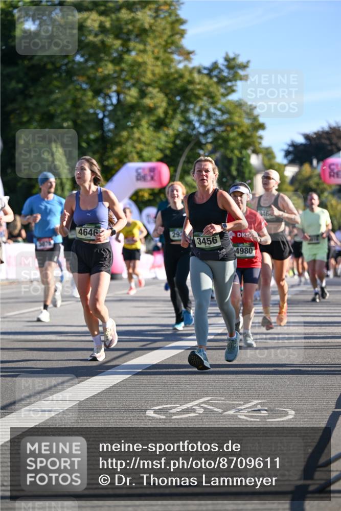 07.09.2025 - BARMER Alsterlauf Dr. Thomas Lammeyer http://msf.ph/oto/8709611 07.09.2025 09:34:09 Laufen 4646, 297, 3456, 4980, 346 meine-sportfotos.de