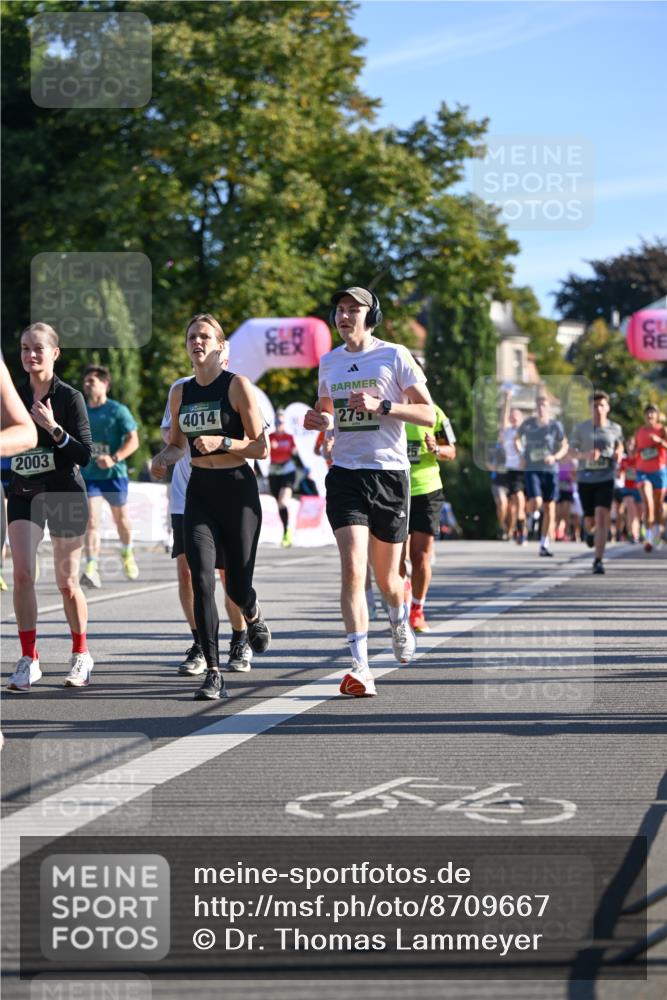 07.09.2025 - BARMER Alsterlauf Dr. Thomas Lammeyer http://msf.ph/oto/8709667 07.09.2025 09:34:20 Laufen 2003, 4014, 275, 2513 meine-sportfotos.de