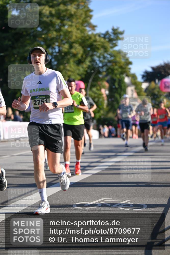 07.09.2025 - BARMER Alsterlauf Dr. Thomas Lammeyer http://msf.ph/oto/8709677 07.09.2025 09:34:21 Laufen 6, 2751 meine-sportfotos.de