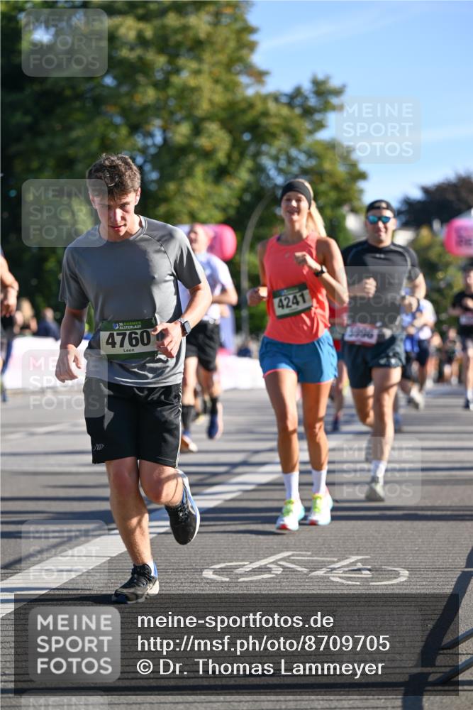 07.09.2025 - BARMER Alsterlauf Dr. Thomas Lammeyer http://msf.ph/oto/8709705 07.09.2025 09:34:26 Laufen 4760, 4241, 5996 meine-sportfotos.de