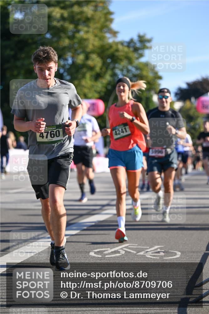 07.09.2025 - BARMER Alsterlauf Dr. Thomas Lammeyer http://msf.ph/oto/8709706 07.09.2025 09:34:26 Laufen 4760, 4241, 3996 meine-sportfotos.de