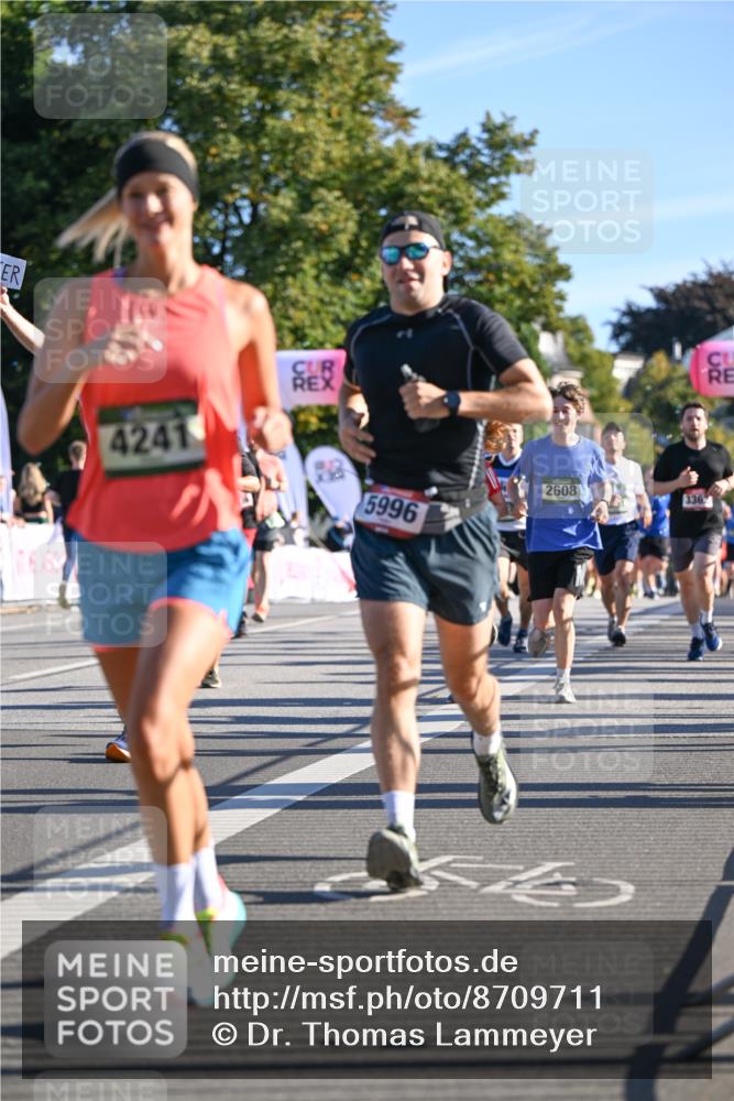 07.09.2025 - BARMER Alsterlauf Dr. Thomas Lammeyer http://msf.ph/oto/8709711 07.09.2025 09:34:27 Laufen 4241, 5996, 2608, 3362 meine-sportfotos.de