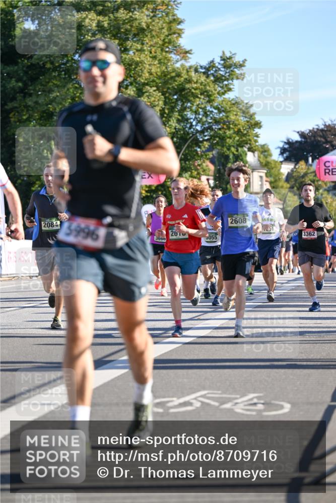 07.09.2025 - BARMER Alsterlauf Dr. Thomas Lammeyer http://msf.ph/oto/8709716 07.09.2025 09:34:28 Laufen 2084, 3996, 3660, 261, 5055, 2608, 3362 meine-sportfotos.de