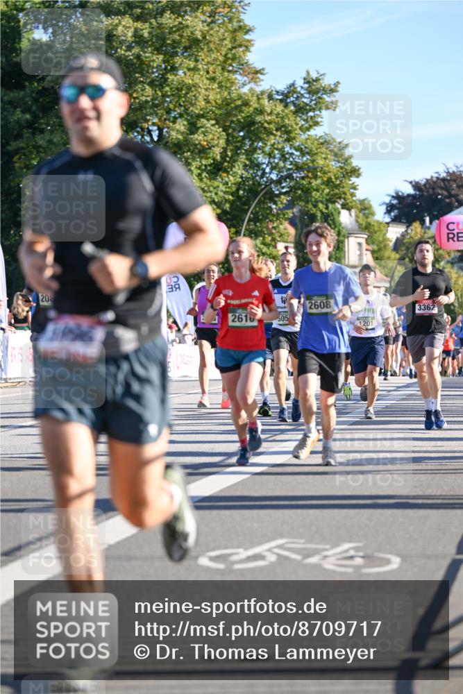 07.09.2025 - BARMER Alsterlauf Dr. Thomas Lammeyer http://msf.ph/oto/8709717 07.09.2025 09:34:28 Laufen 208, 2616, 2608, 505, 1201, 3362 meine-sportfotos.de