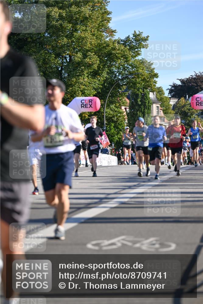 07.09.2025 - BARMER Alsterlauf Dr. Thomas Lammeyer http://msf.ph/oto/8709741 07.09.2025 09:34:32 Laufen  meine-sportfotos.de