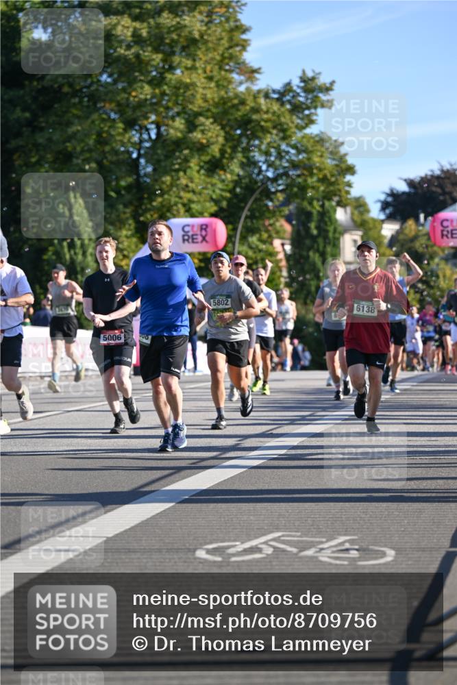 07.09.2025 - BARMER Alsterlauf Dr. Thomas Lammeyer http://msf.ph/oto/8709756 07.09.2025 09:34:34 Laufen 5006, 00, 5802, 6138 meine-sportfotos.de