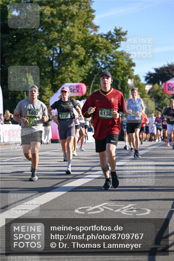 07.09.2025 - BARMER Alsterlauf Dr. Thomas Lammeyer http://msf.ph/oto/8709767 07.09.2025 09:34:36 Laufen 16, 5802, 2737, 6138, 362 meine-sportfotos.de