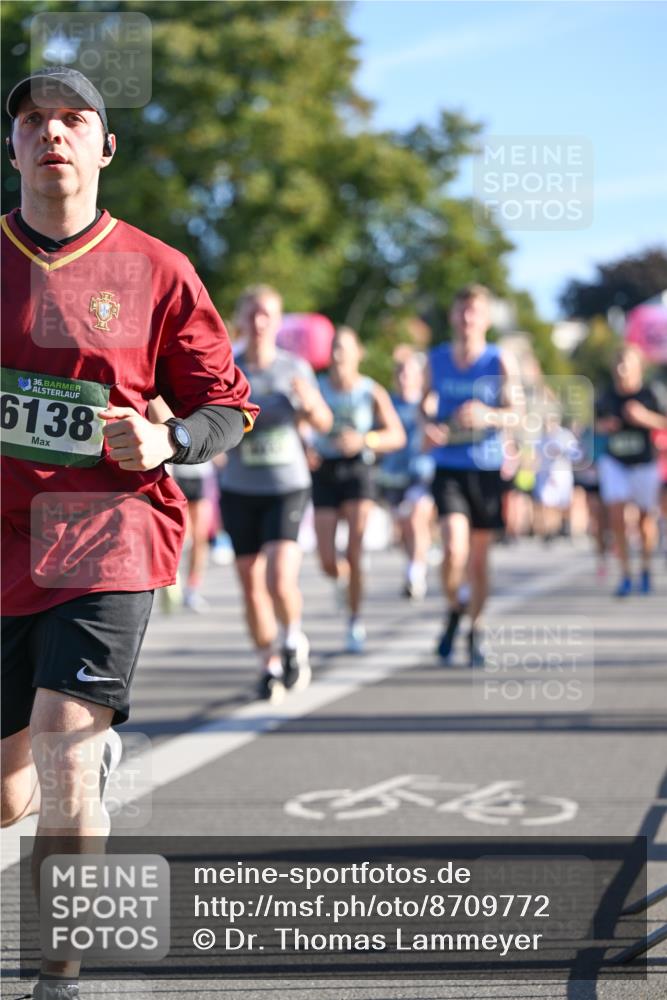 07.09.2025 - BARMER Alsterlauf Dr. Thomas Lammeyer http://msf.ph/oto/8709772 07.09.2025 09:34:38 Laufen 36, 6138 meine-sportfotos.de
