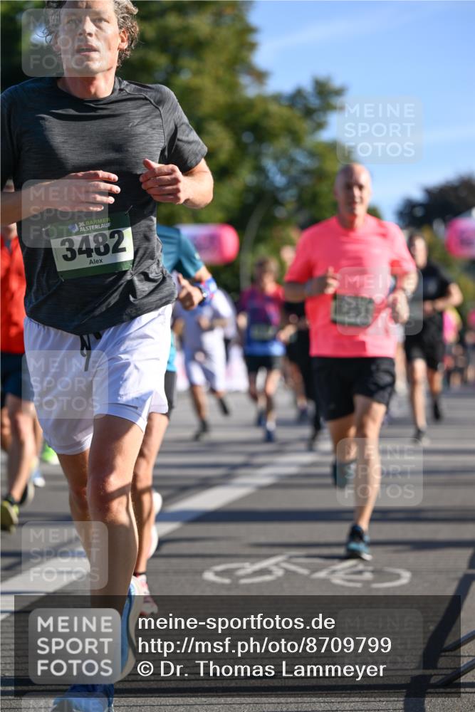07.09.2025 - BARMER Alsterlauf Dr. Thomas Lammeyer http://msf.ph/oto/8709799 07.09.2025 09:34:43 Laufen 36, 3482 meine-sportfotos.de