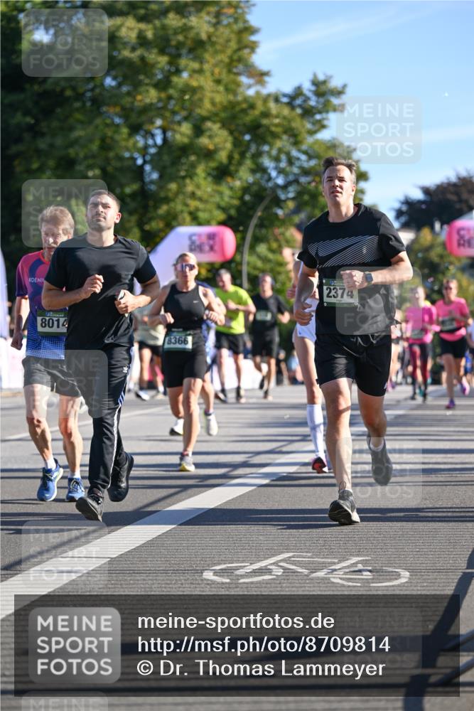 07.09.2025 - BARMER Alsterlauf Dr. Thomas Lammeyer http://msf.ph/oto/8709814 07.09.2025 09:34:45 Laufen 8014, 8366, 2374 meine-sportfotos.de